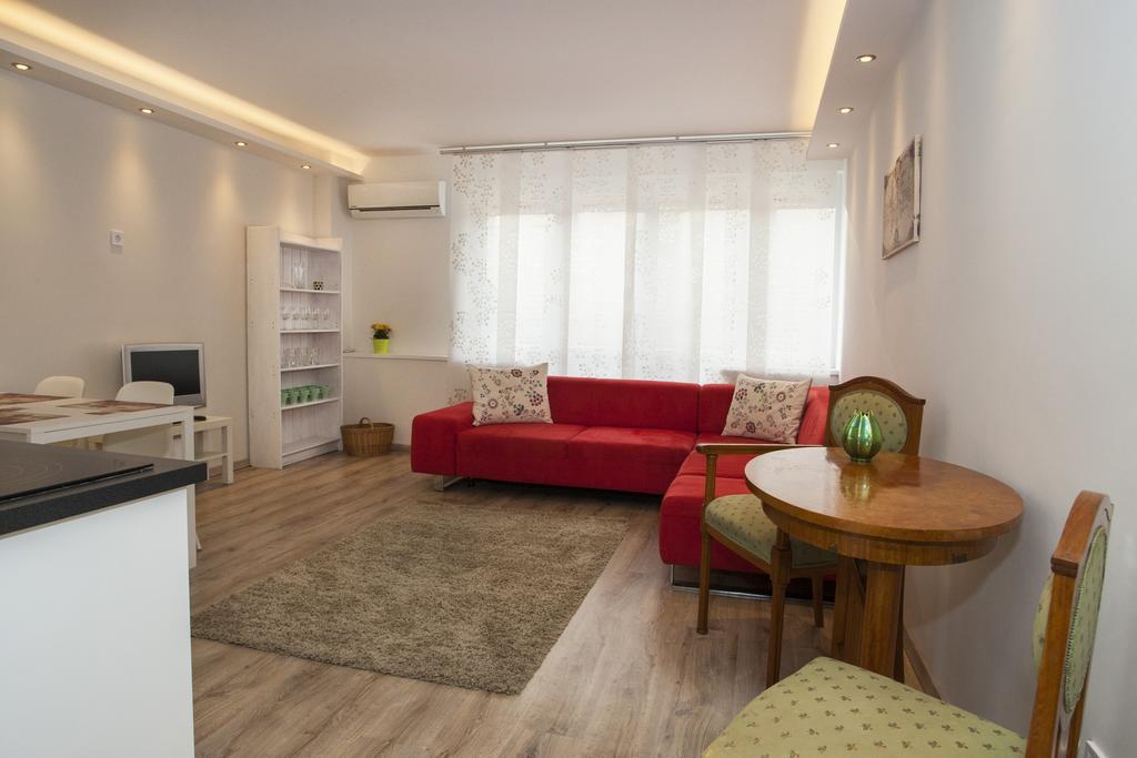 Ilona 2 Bedrooms Apartment In The Center 부다페스트 외부 사진
